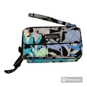 Vera Bradley Trifold Wristlet Camofloral
